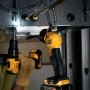 Купить Фонарь DeWALT DCL040