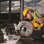 Купить Пила торцовочная DeWALT DWS778