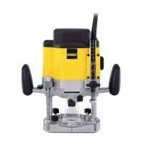 Фрезер DeWALT DW624